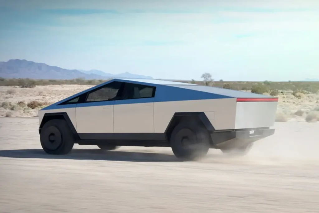 Tesla Cybertruck en el desierto