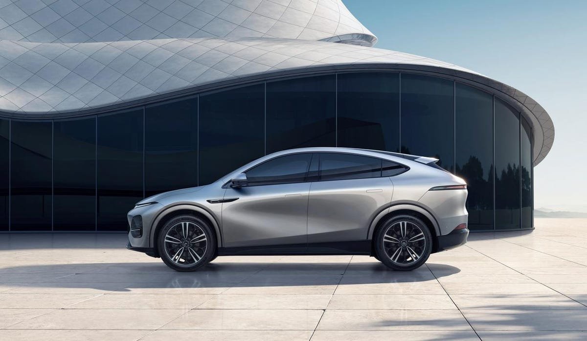 Comparativa Tesla vs XPeng: ¿Quién gana en consumo y carga?